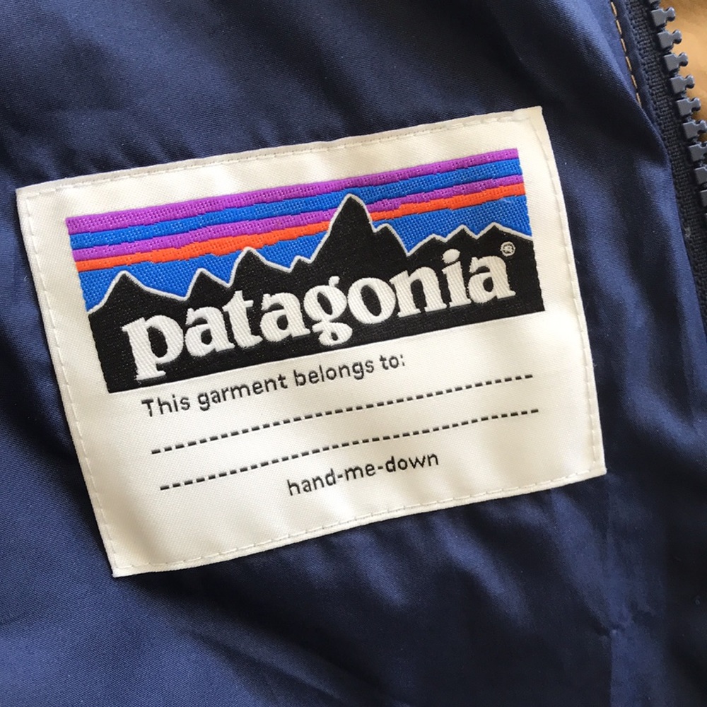Patagonia Hi Loft Puffer Jacket (kids' size M) - Picture 8 of 9